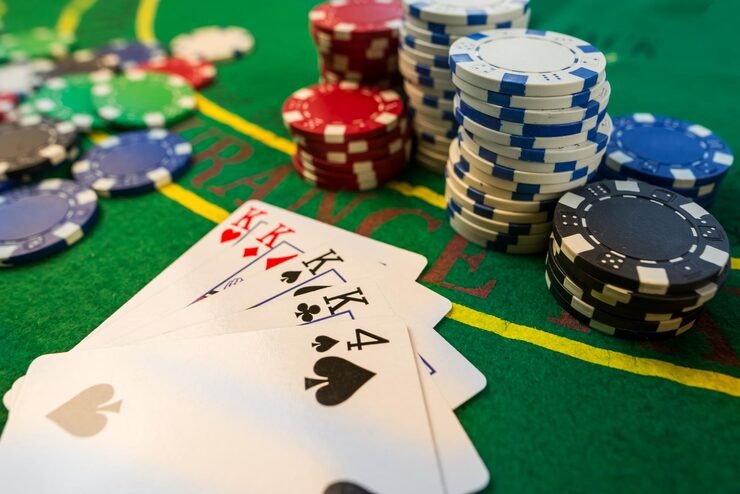 Live Speed Baccarat table with professional dealer and multi-camera setup